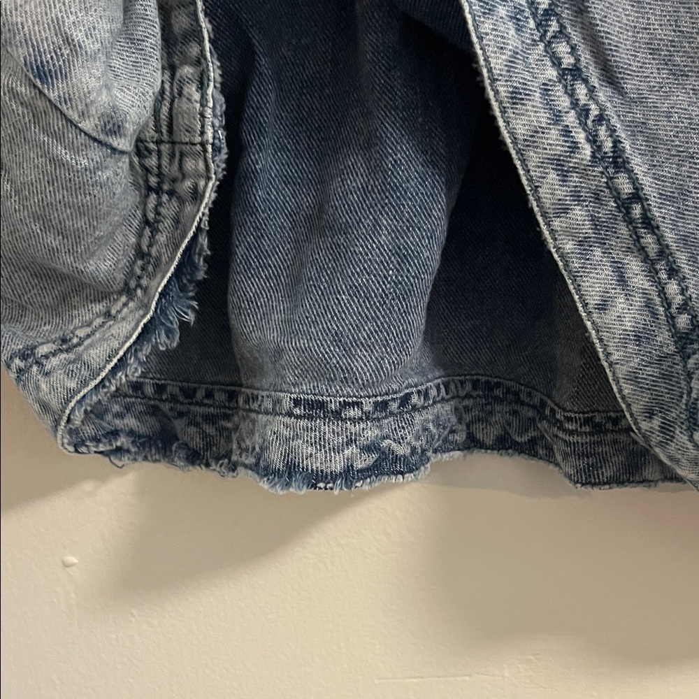 Pilcro Blue Denim Top - Picture 6 of 6